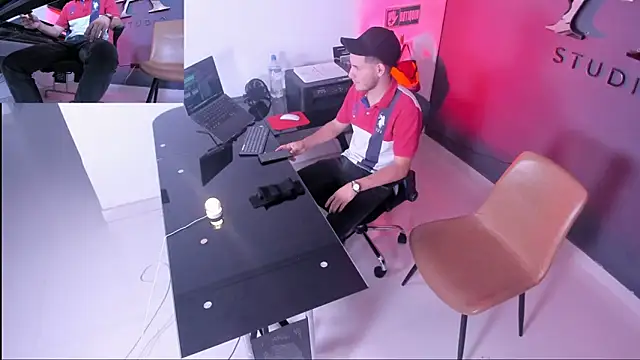 lara and danny online show from September 17, 2025, 8:21 pm