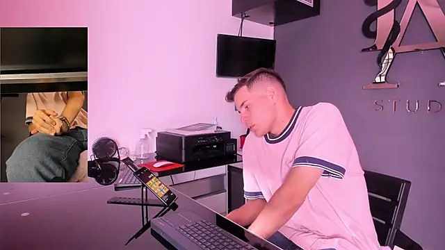 lara and danny online show from October 2, 2025, 6:26 pm