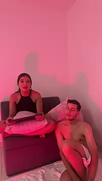 lara and danny online show from October 17, 2025, 8:44 pm