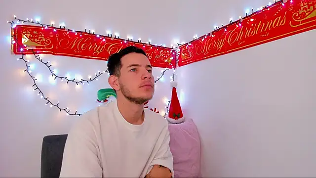 lara and danny online show from November 13, 2025, 1:10 pm