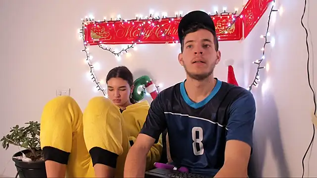 lara and danny online show from November 20, 2025, 2:17 pm