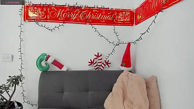 lara and danny online show from November 27, 2025, 12:51 pm