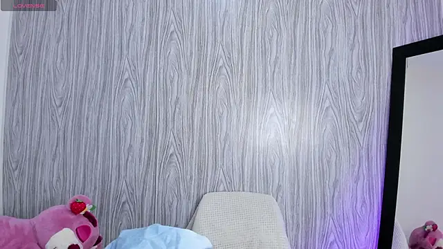 Sofii 03 online show from September 15, 2025, 11:16 pm