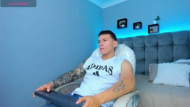 Thomas moon online show from December 16, 2025, 1:05 pm