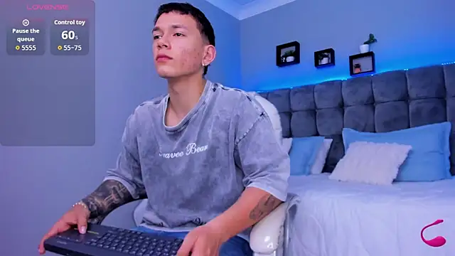 Thomas moon online show from January 7, 2026, 12:51 pm