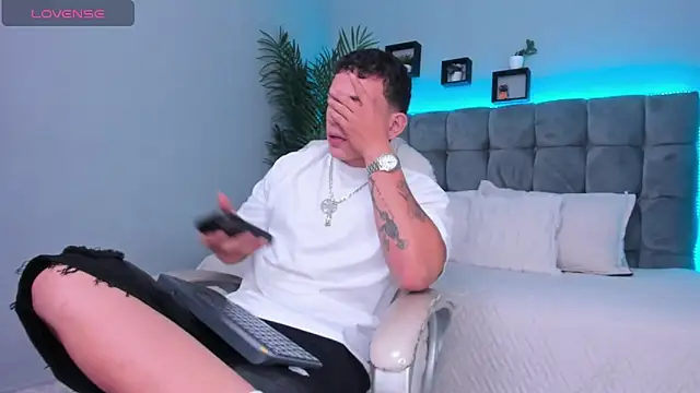 Thomas moon online show from February 11, 2026, 12:32 pm