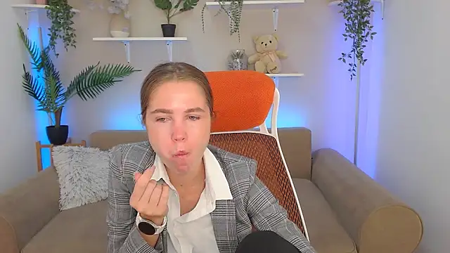 Snapshot of Spicy_Lexi chatting on September 16, 2025, 6:25 am Spicy Lexi online show from September 16, 2025, 6:25 am