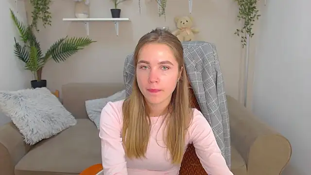 Snapshot of Spicy_Lexi chatting on September 18, 2025, 12:18 pm Spicy Lexi online show from September 18, 2025, 12:18 pm