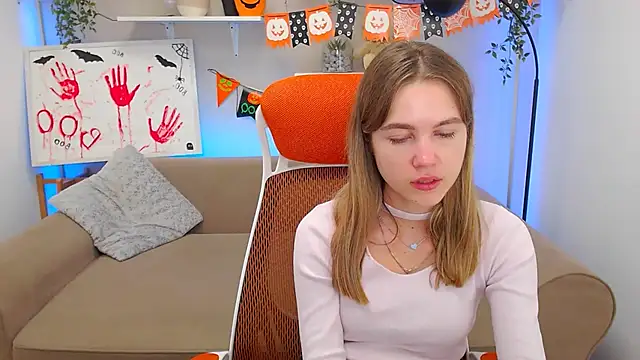 Snapshot of Spicy_Lexi chatting on October 21, 2025, 6:25 am Spicy Lexi online show from October 21, 2025, 6:25 am