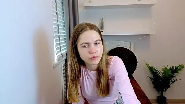Spicy Lexi online show from May 18, 2026, 6:41 am