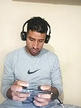 Alexsexygamer online show from November 5, 2025, 1:00 pm