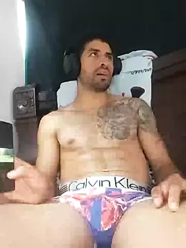 Alexsexygamer online show from April 19, 2026, 8:33 pm