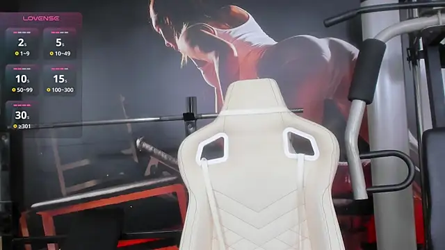 AlaskaAmato online show from October 16, 2025, 6:53 pm