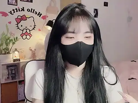 keelinnn19 online show from January 9, 2026, 7:48 pm