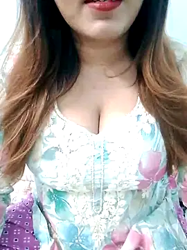 Suhana Darling online show from October 13, 2025, 9:59 pm