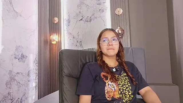 angeles azul online show from April 4, 2026, 11:51 am