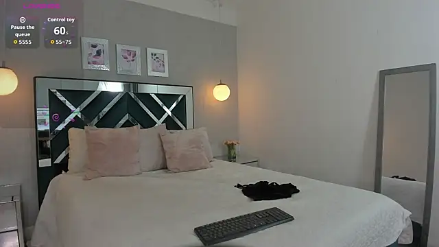 meloody7 online show from December 1, 2025, 11:37 am