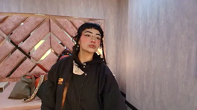 Babyyrasta666 online show from October 12, 2025, 3:38 am