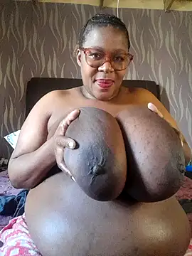 BoobsQueen46K online show from June 10, 2026, 10:58 am