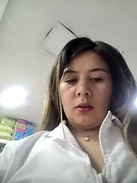 Sophie del Castillo online show from November 30, 2025, 9:08 pm
