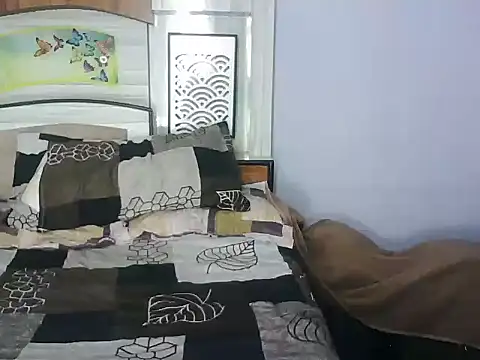 Snapshot of ROSE_GOLDE chatting on May 14, 2026, 6:31 am ROSE GOLDE online show from May 14, 2026, 6:31 am