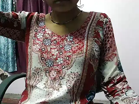 Snapshot of ROSE_GOLDE chatting on July 18, 2026, 7:12 am ROSE GOLDE online show from July 18, 2026, 7:12 am