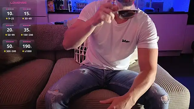 boiteasex online show from April 22, 2026, 5:21 am