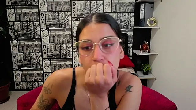 DanielaMonroe online show from May 25, 2026, 8:59 pm