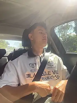 twinguys online show from April 9, 2026, 2:11 pm