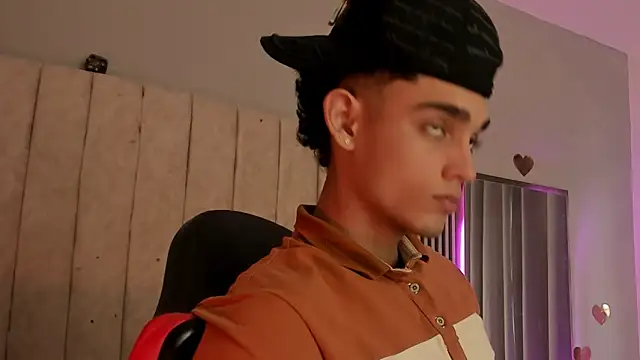 nathan shimmer online show from November 3, 2025, 1:12 pm