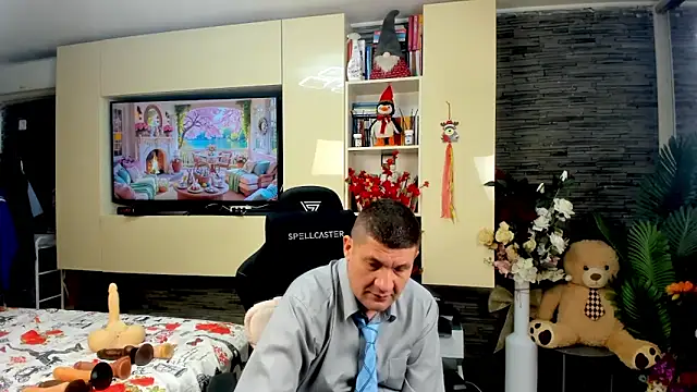 SpartacusDaddy48 online show from April 4, 2026, 8:23 am