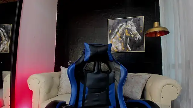 Maximo Wolff online show from October 4, 2025, 8:07 pm