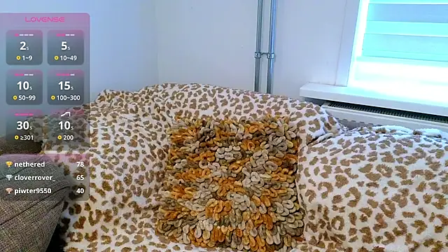 Snapshot of Stellapower chatting on November 2, 2025, 1:57 pm Stellapower online show from November 2, 2025, 1:57 pm