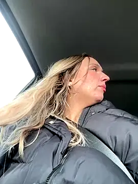 Snapshot of Stellapower chatting on November 17, 2025, 1:39 pm Stellapower online show from November 17, 2025, 1:39 pm