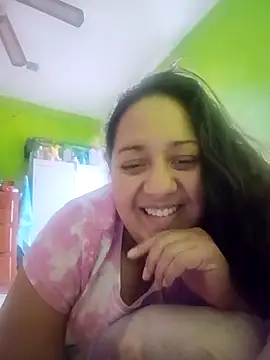 Snapshot of Caroomoom27 chatting on September 13, 2025, 9:14 pm Caroomoom27 online show from September 13, 2025, 9:14 pm