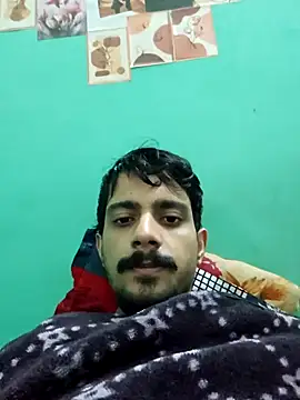 Snapshot of Sushant001 chatting on December 14, 2025, 2:06 am Sushant001 online show from December 14, 2025, 2:06 am