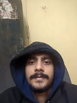 Snapshot of Sushant001 chatting on December 16, 2025, 8:58 pm Sushant001 online show from December 16, 2025, 8:58 pm