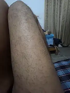 desir3dlund online show from October 9, 2025, 4:16 pm