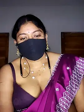Snapshot of Telugu--Nadhini143 chatting on October 17, 2025, 6:49 am Telugu--Nadhini143 online show from October 17, 2025, 6:49 am