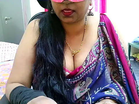 ammu1990 online show from March 9, 2026, 8:18 am