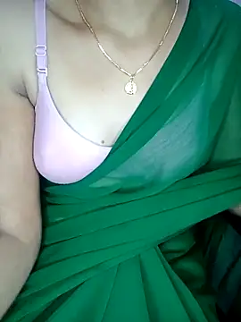 Nidhi lovely online show from September 27, 2025, 4:56 pm