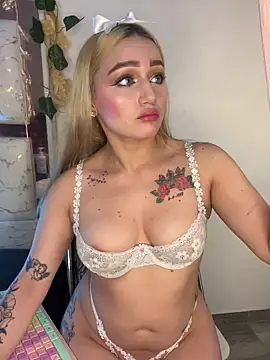 Sara Sophia420 online show from June 25, 2026, 8:41 am