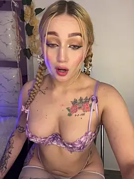 Sara Sophia420 online show from June 29, 2026, 7:25 am