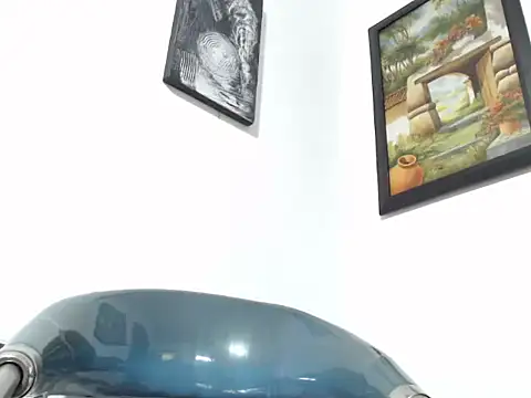 ElCaballeroNegro24 online show from September 24, 2025, 2:15 am