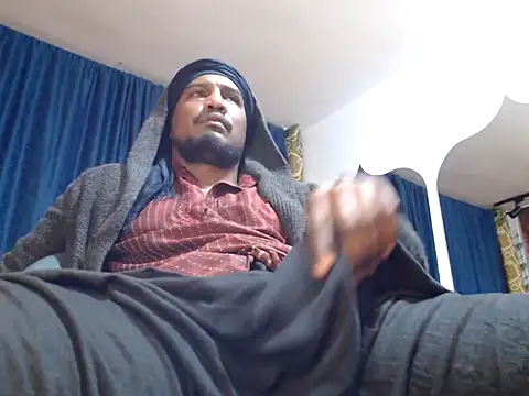 ElCaballeroNegro24 online show from December 17, 2025, 2:17 am