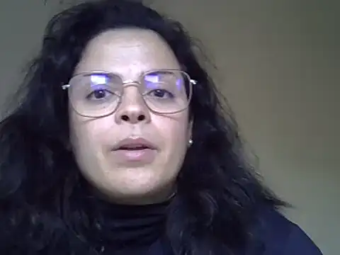 ITALIANASISIXX online show from February 22, 2025, 1:13 pm