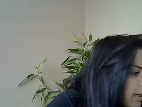 ITALIANASISIXX online show from March 13, 2025, 8:48 am