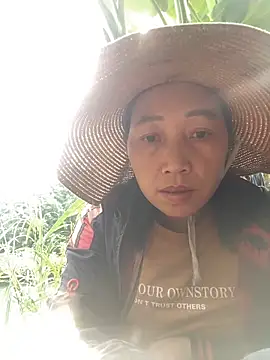 Lai005 online show from October 12, 2025, 12:31 am