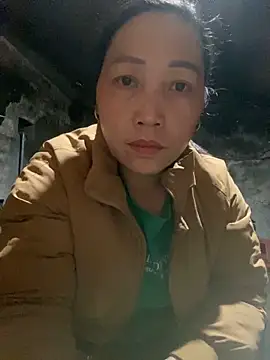 Lai005 online show from February 9, 2026, 11:31 pm