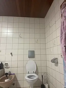 andrey1887 online show from February 12, 2026, 7:25 am